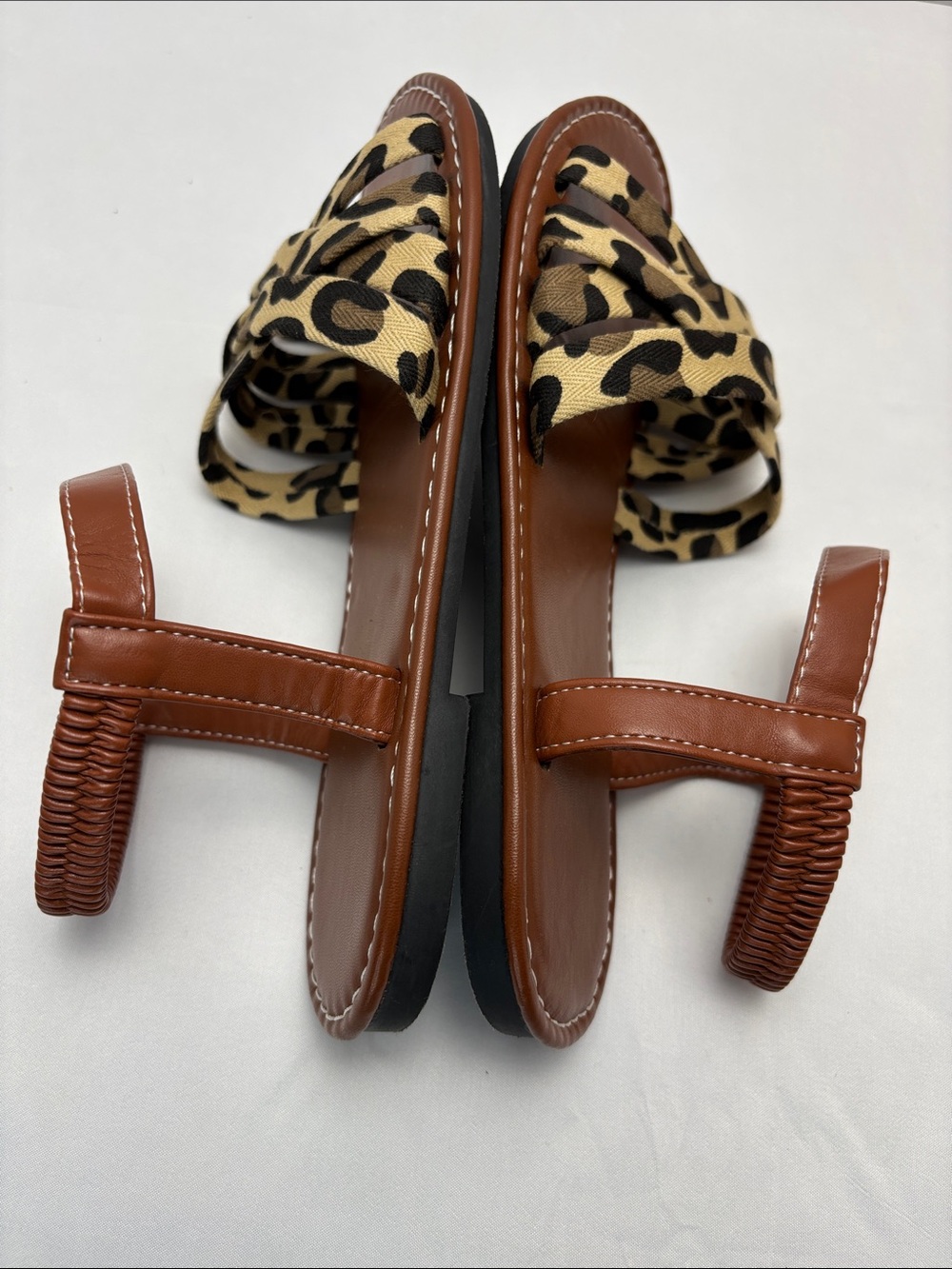 Fashion Women’s 5.5-6/36 Leopard Print Strappy Flat Sandals in Brown#494 - Picture 9 of 14
